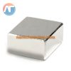 nam-cham-vien-vuong-50x50x20mm