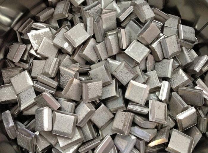 Niken có thể được dùng làm lớp vỏ bọc Niken cho hiệu quả cao trong sản xuất nam châm Neodymium